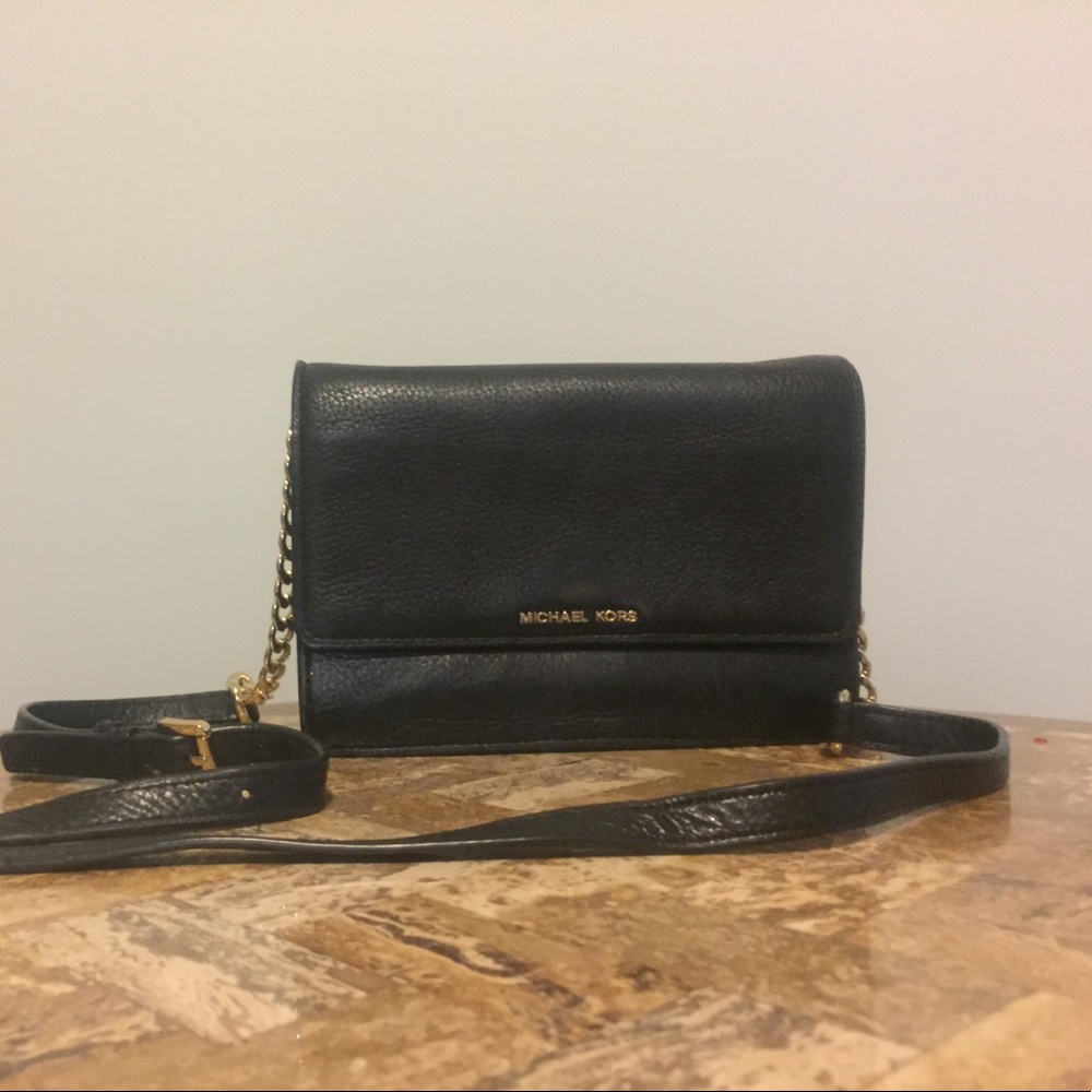 Michael Kors Black Leather Crossbody bag